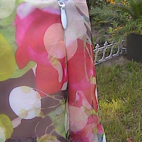 Black Multi Ruffles Chiffon Color Layer Skirt - Picture 5 of 8